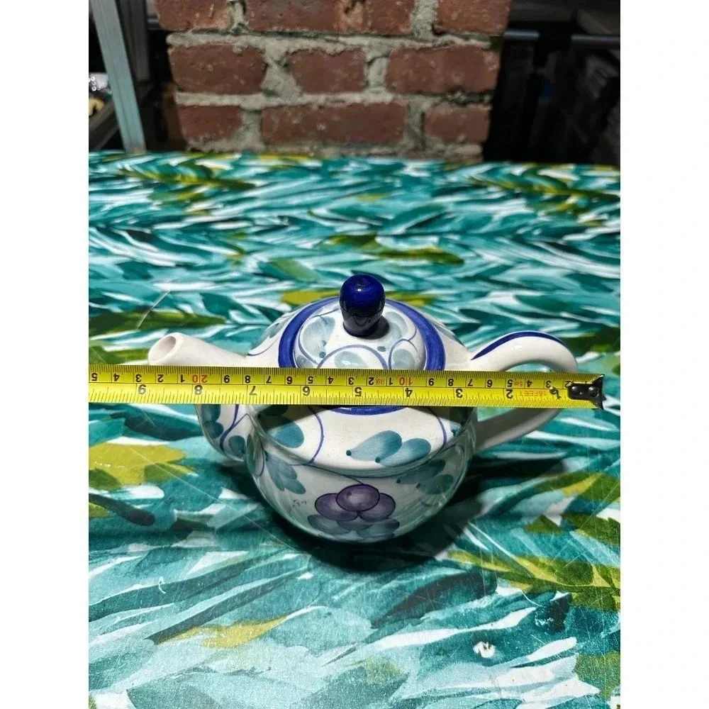 Wang’s International Fruit Teapot